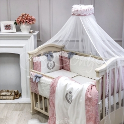 Lenjerie Patut Bebe Copii 8 piese DeLux Roz